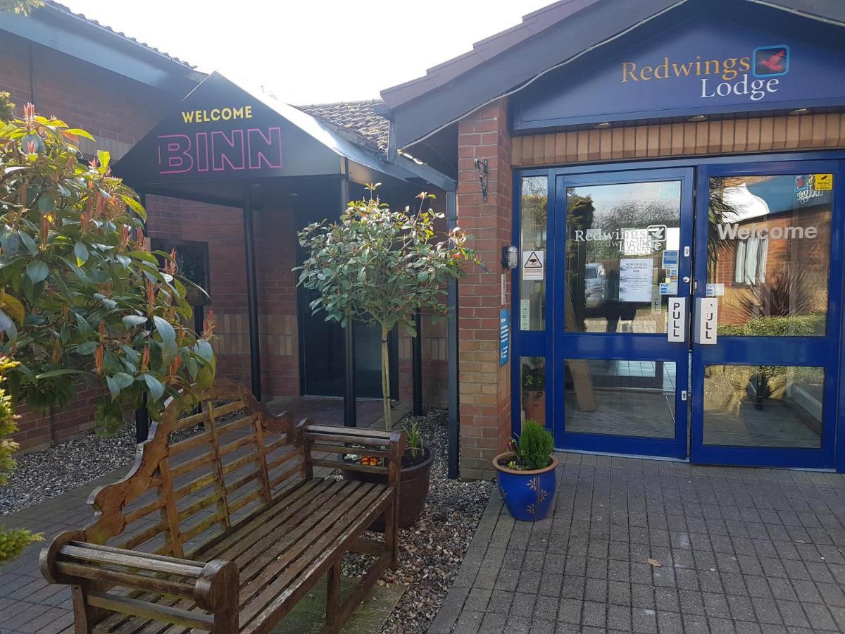 Redwings Lodge Dunstable Exteriör bild